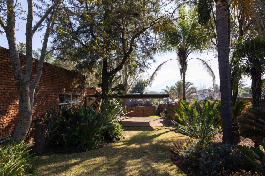 To Let 4 Bedroom Property for Rent in Ifafi North West